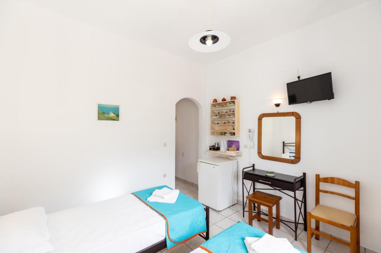 Peris Rooms Kamares  Екстериор снимка
