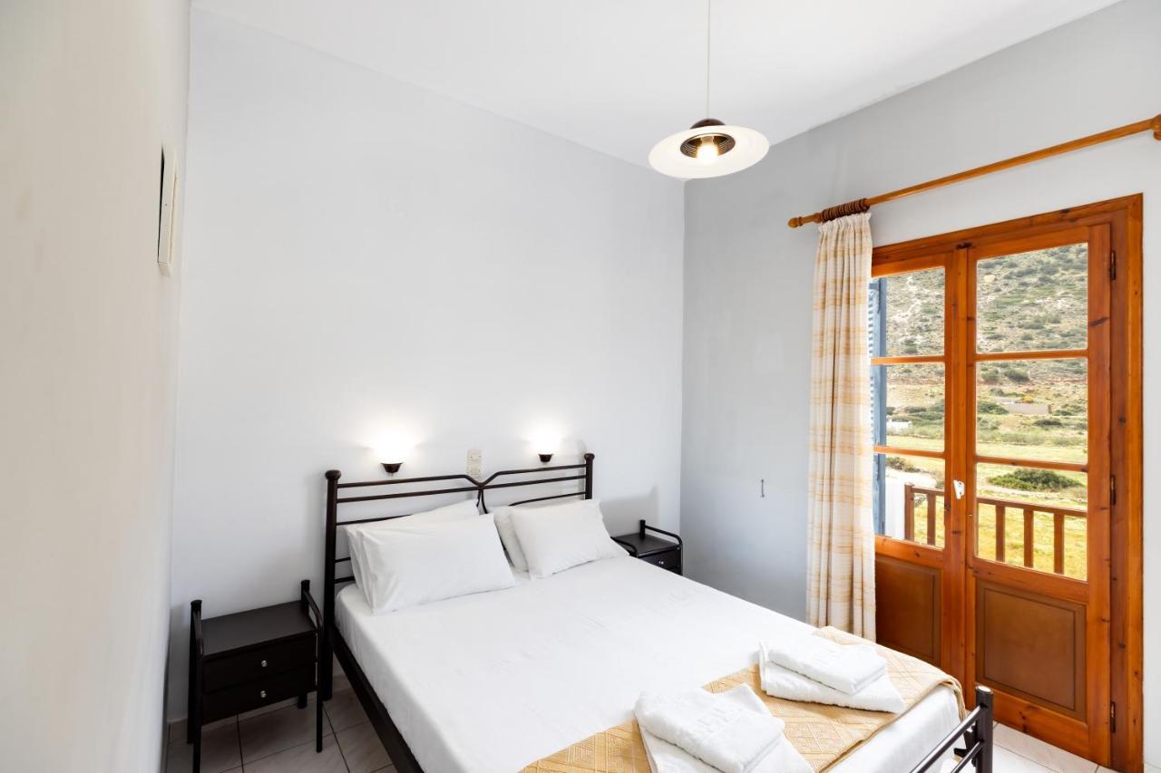 Peris Rooms Kamares  Екстериор снимка