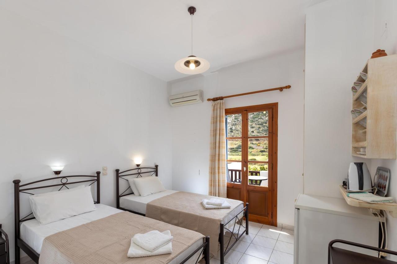 Peris Rooms Kamares  Екстериор снимка