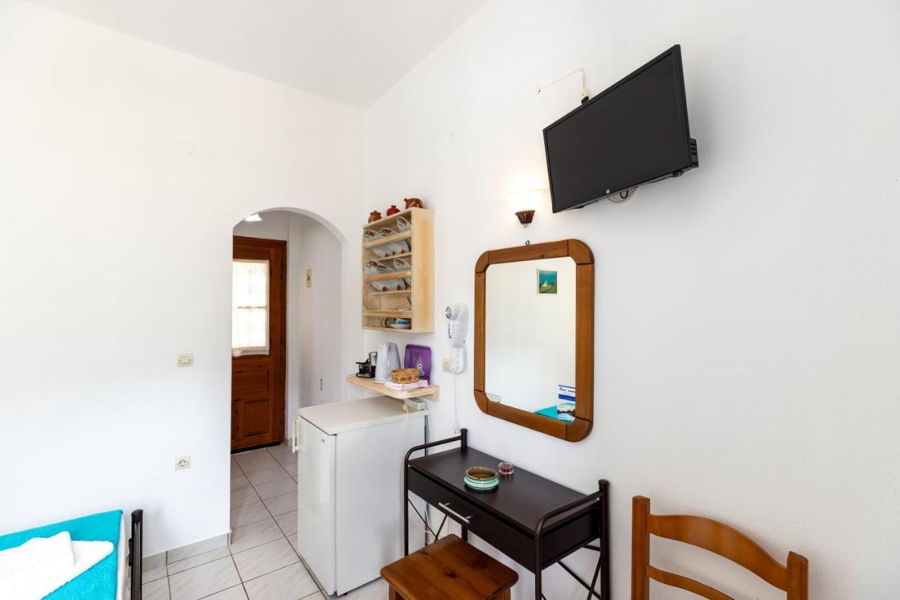 Peris Rooms Kamares  Екстериор снимка